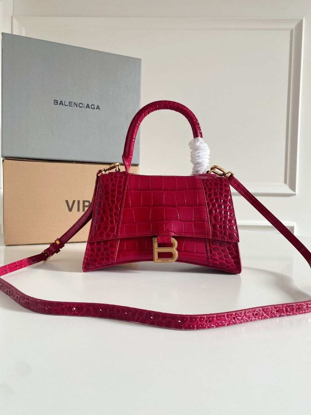 balenciaga hourglass bag
