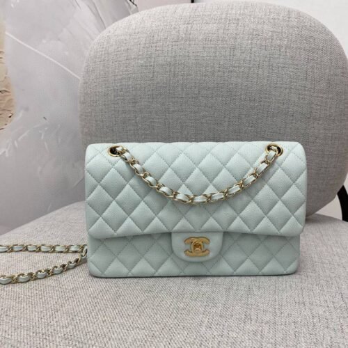 chanel classic flap bag