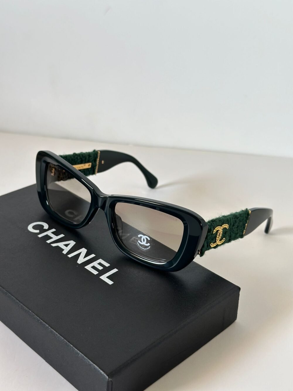 chanel sunglasses women