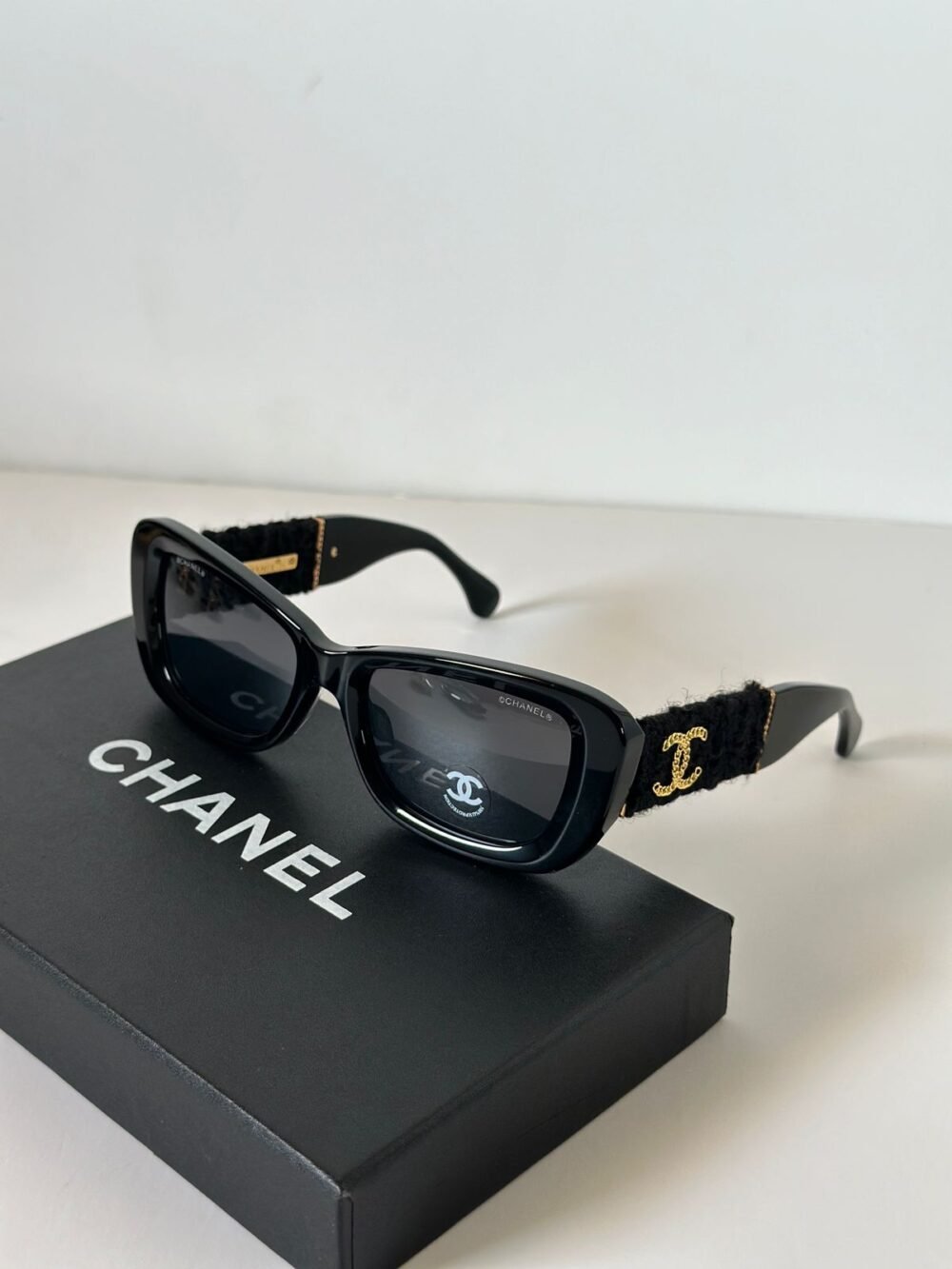 chanel sunglasses women