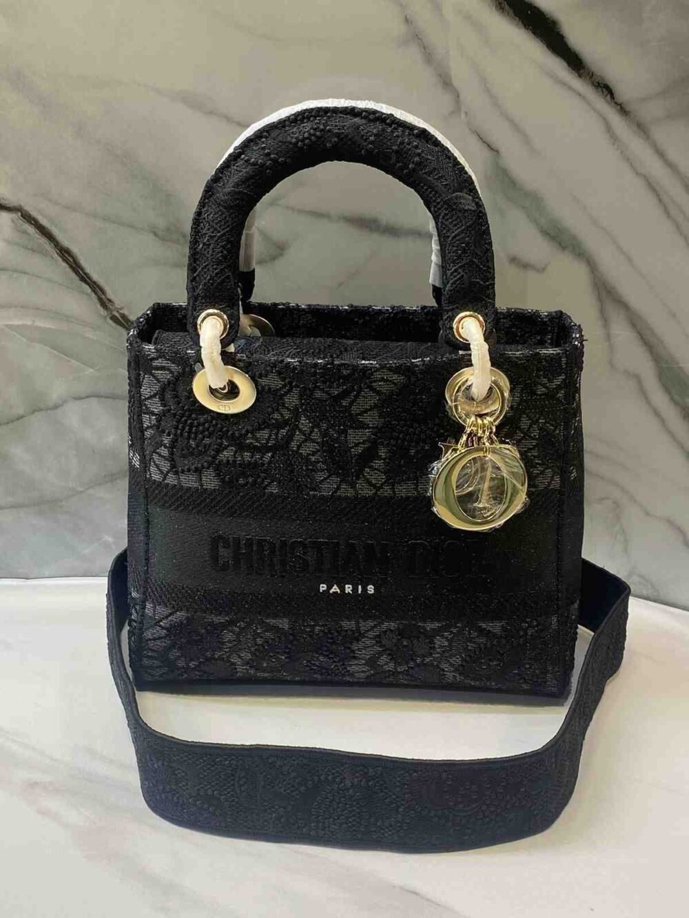 christian dior lady d-lite bag