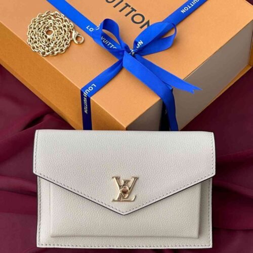 Louis Vuitton Pochette Bag