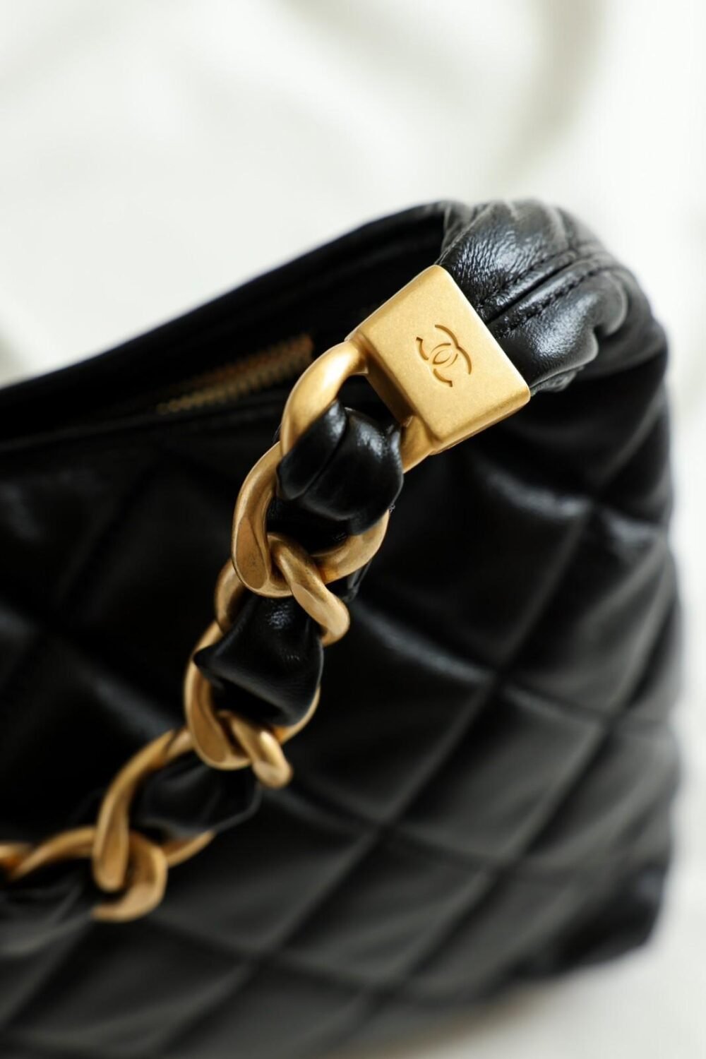 chanel hobo bag