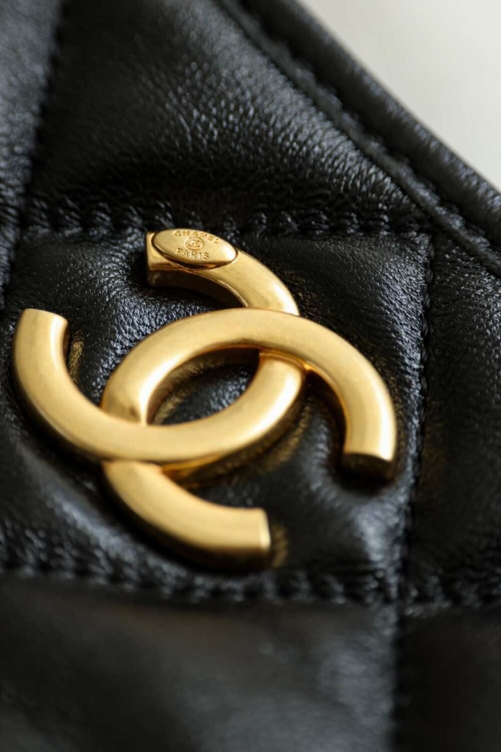chanel hobo bag