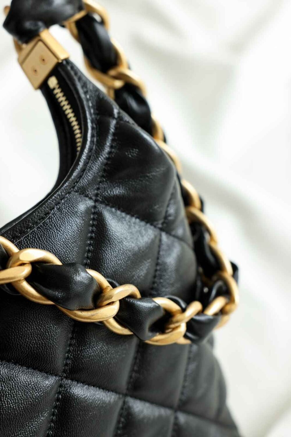 chanel hobo bag