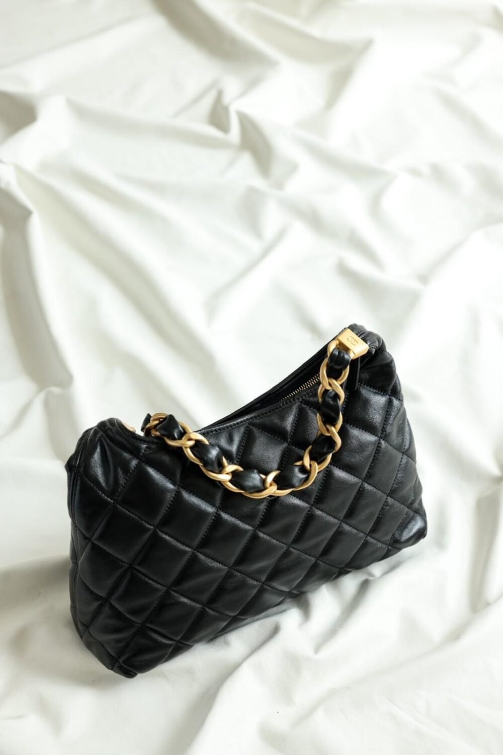chanel hobo bag