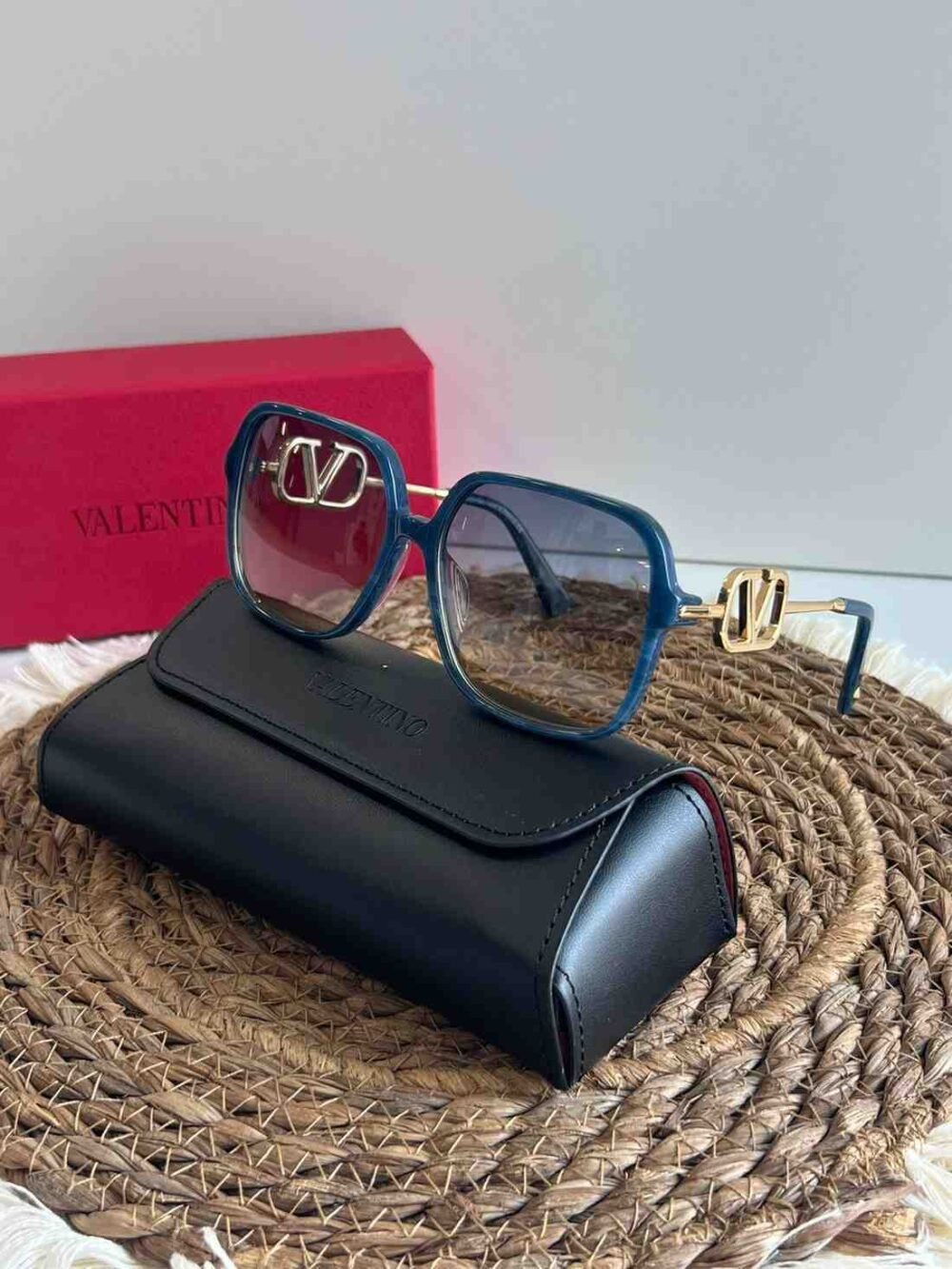Valentino Eyewear Oversized Square Frame Sunglasses
