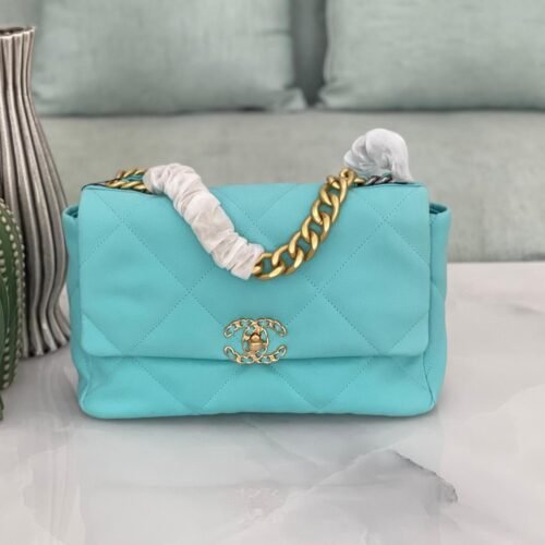 chanel 19 bag