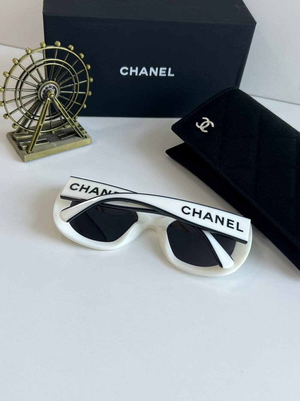 white chanel sunglasses