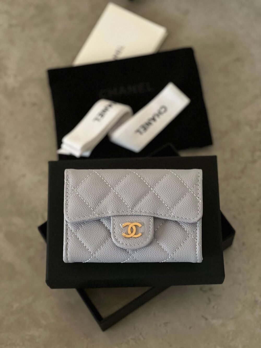 chanel classic flap card holder​