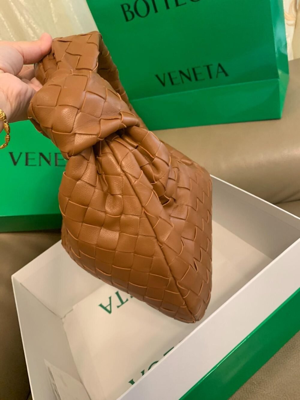 Bottega Veneta Jodie Caramel Leather Bag - Image 6