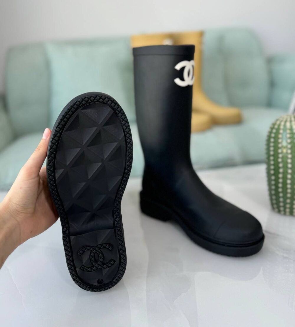 chanel boots​
