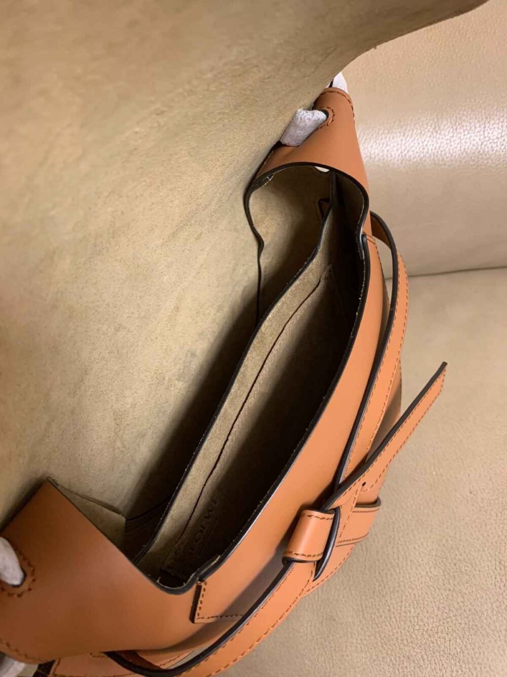 loewe mini gate​