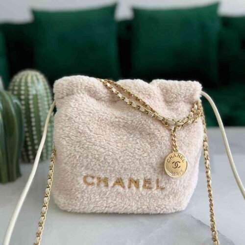 chanel 22 shearling bag