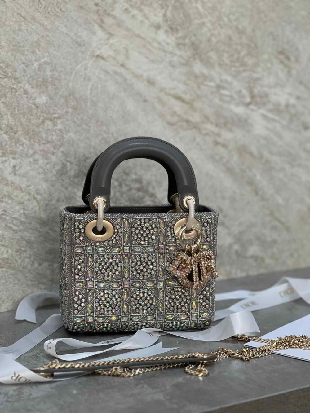 dior embroidered bag​
