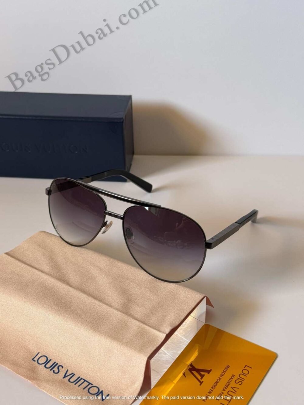 Louis Vuitton Attitude Sunglasses Pilot Aviator Black
