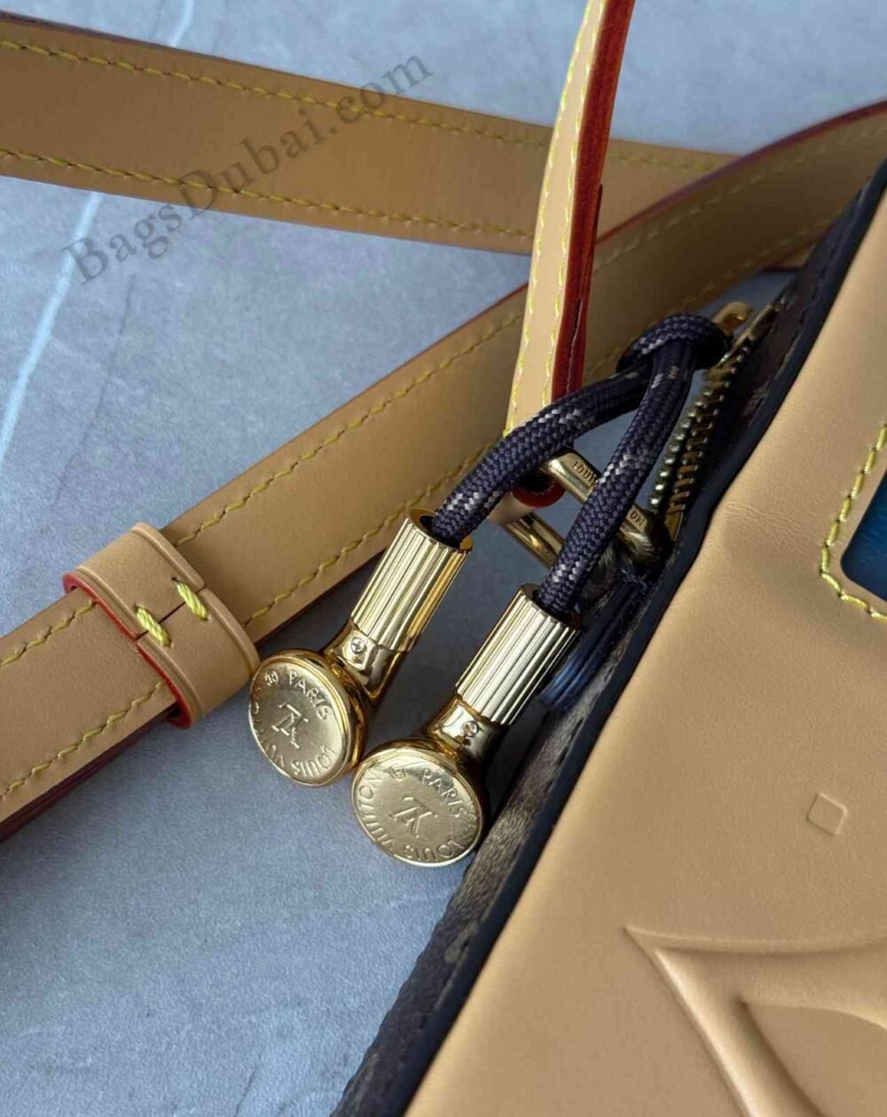 LV Wallet Wearable Music Player Brown