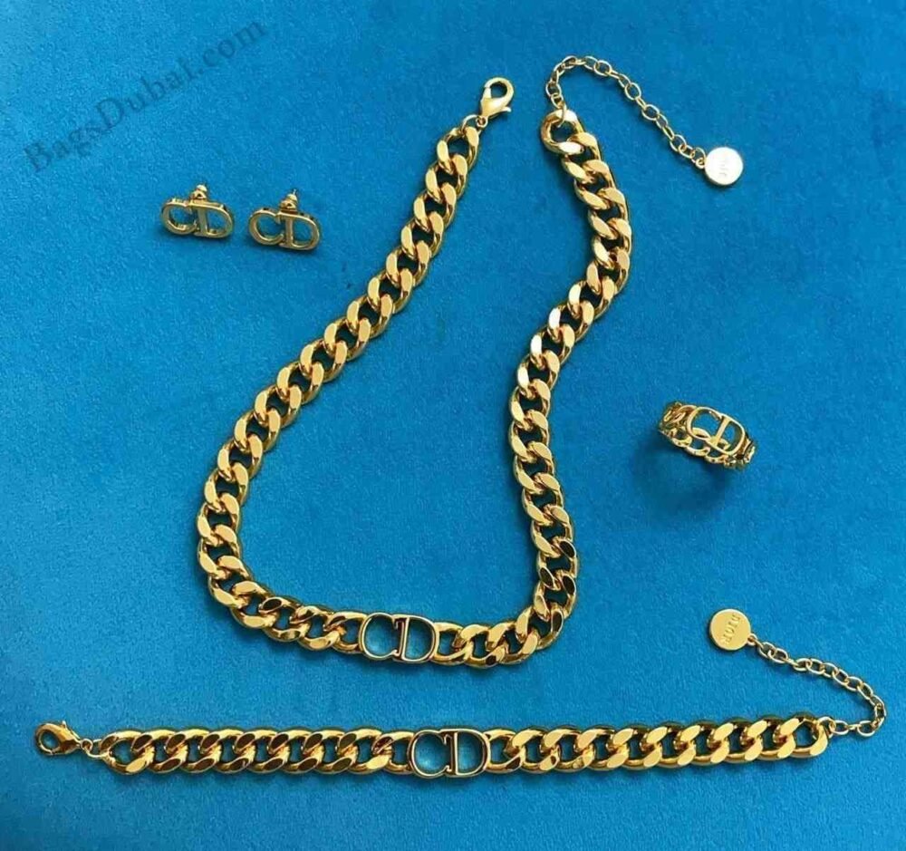 Dior Montaigne 30 Jewelry Set Gold