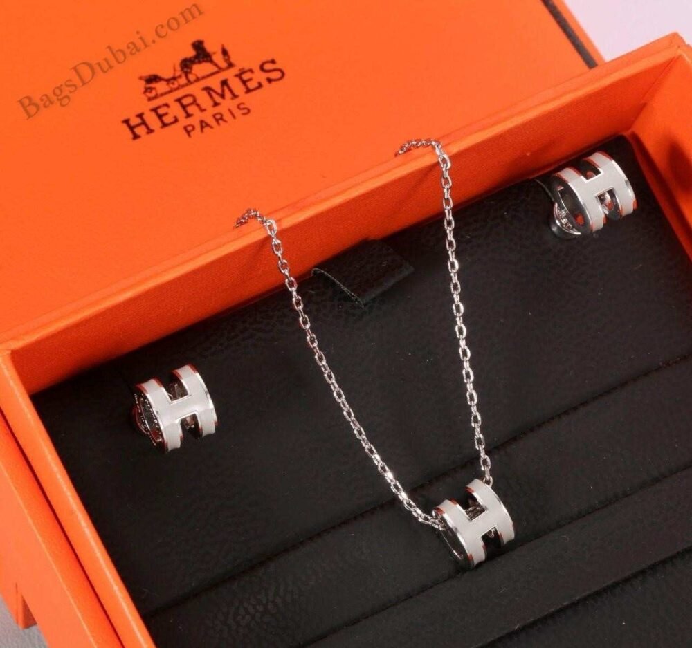 HERMES H Necklace & Earrings White