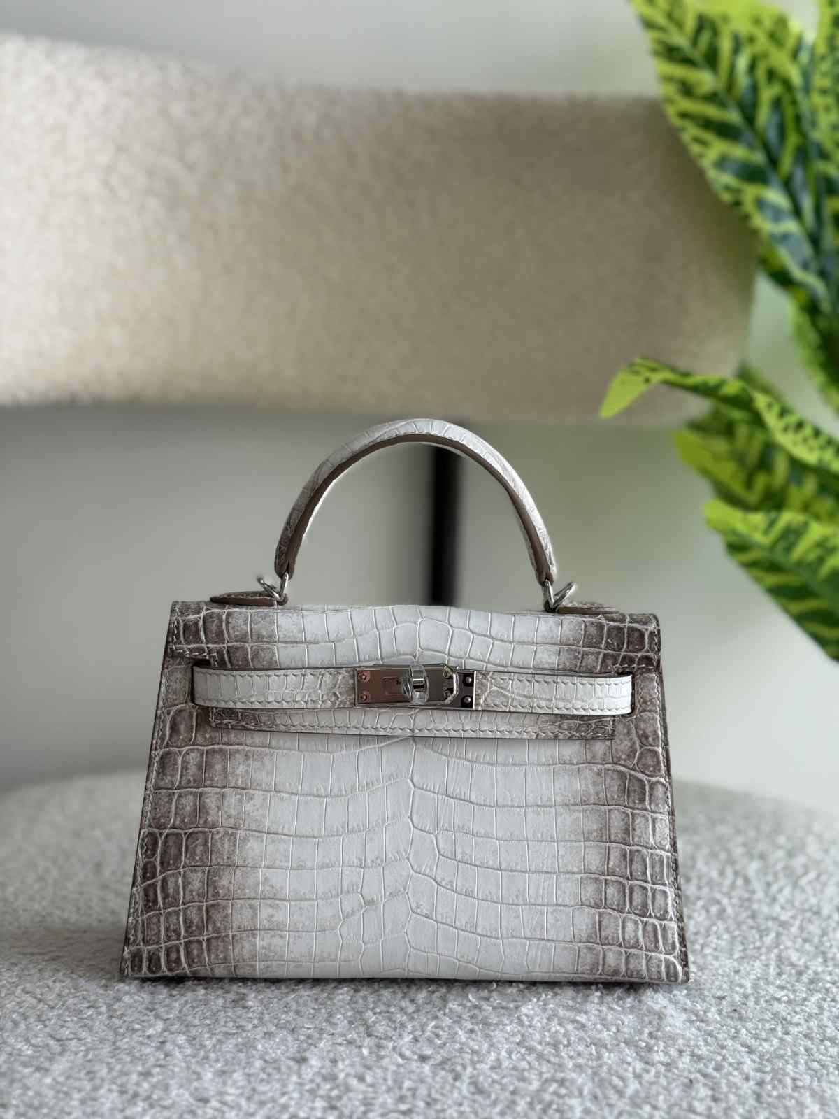 Hermes Kelly Bag Himalaya Niloticus Crocodile White grey