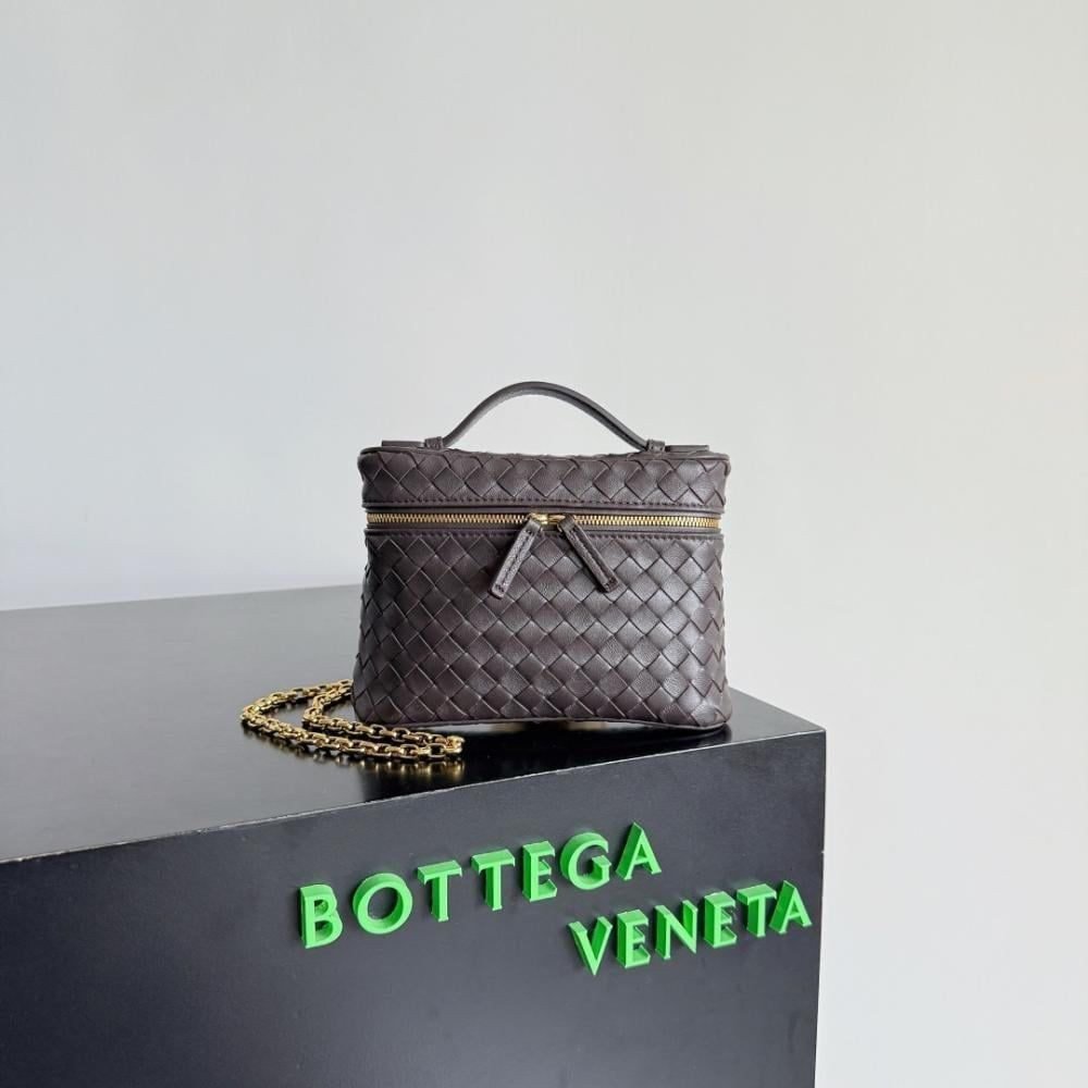 BOTTEGA VENETA Bag Soft Vanity Case Brown