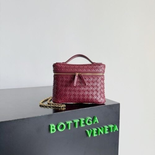 BOTTEGA VENETA Bag Soft Vanity Case Red