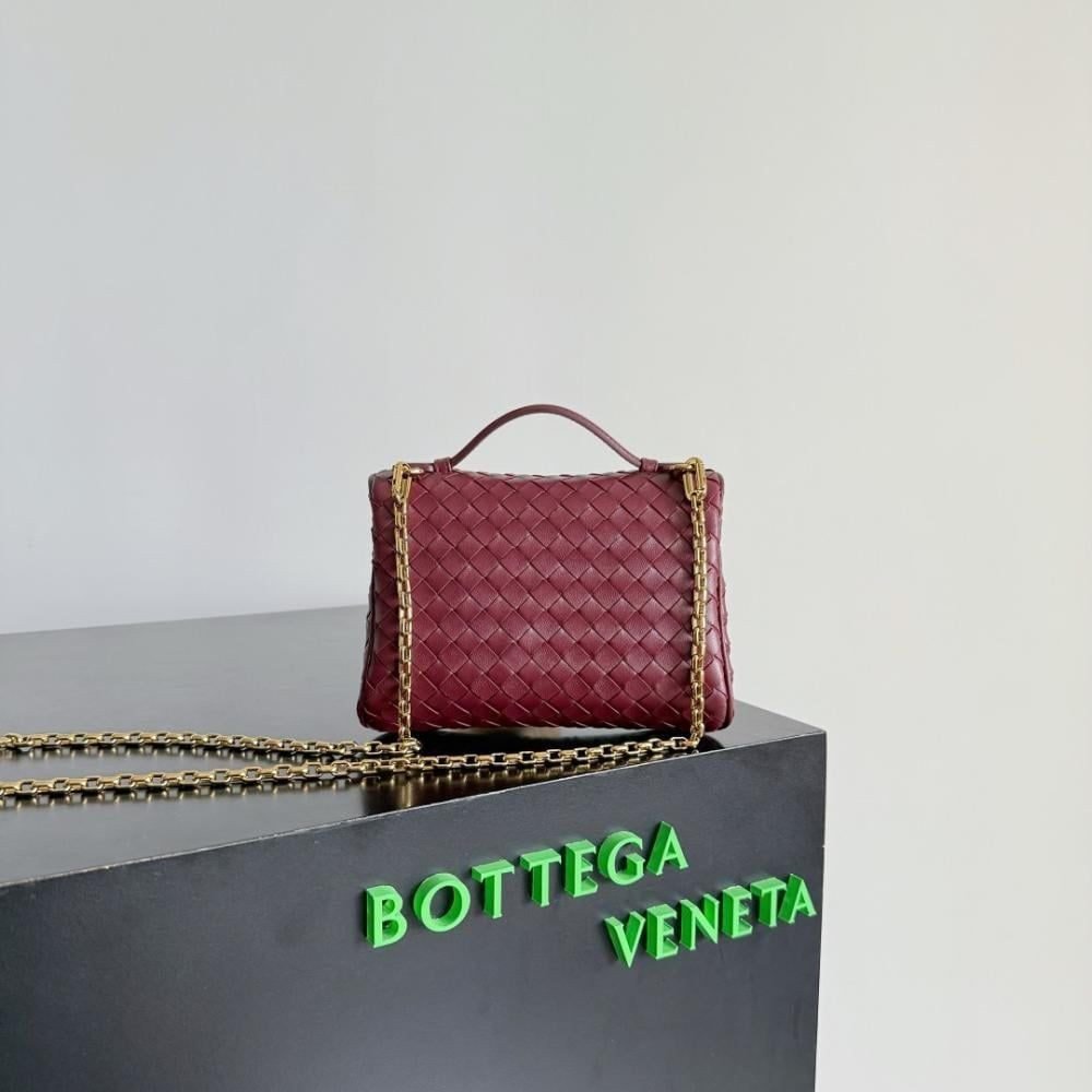 BOTTEGA VENETA Bag Soft Vanity Case Red