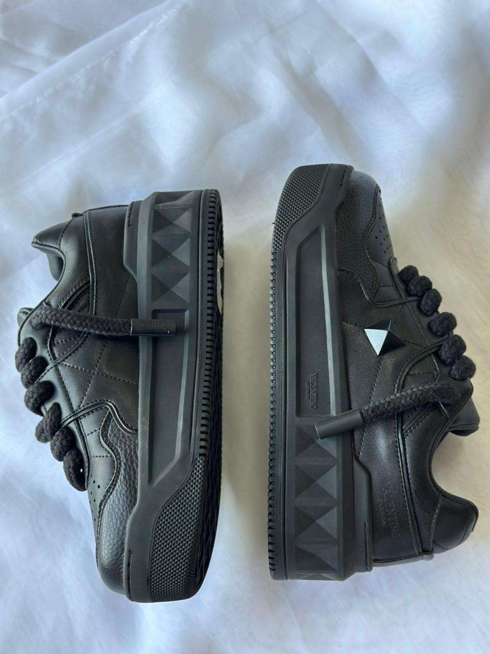 Valentino Sneakers One Stud Xl Nappa Leather Black