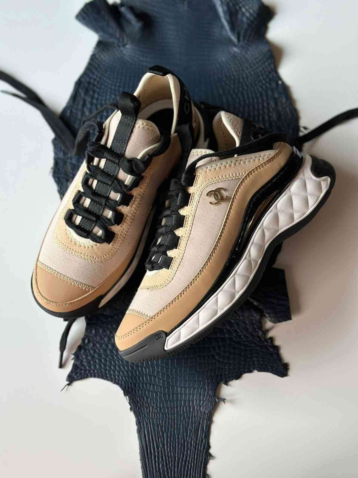 Chanel Sneakers CC Suede Calfskin Mixed Fibers Brown