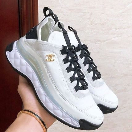 Chanel Sneakers CC Suede Calfskin Mixed Fibers White